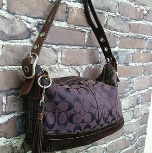 Designer coach shoulder bag.